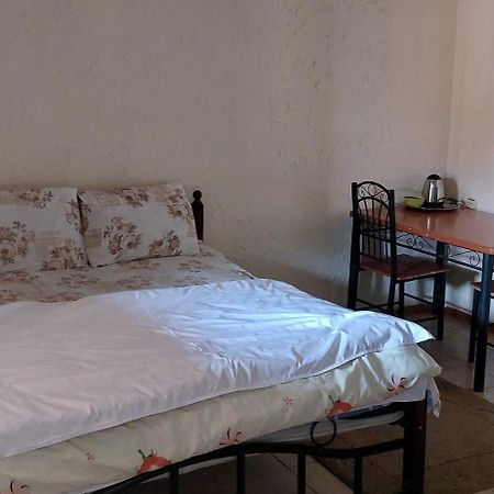 Arba Hotel Ереван Екстериор снимка