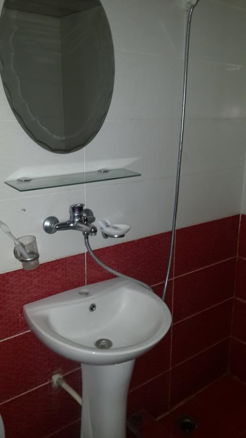 Arba Hotel Ереван Екстериор снимка